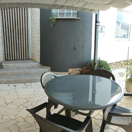 Apartment Anita Fazana Exterior photo